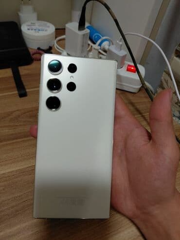 s23 ultra en ucuz: Samsung Galaxy S23 Ultra, 256 GB, rəng - Ağ, Simsiz şarj, İki sim kartlı, Face ID — 3