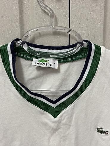 Lacoste qadın T‑shirt, slimfit modeldir, m beden olsa da s bedene daha