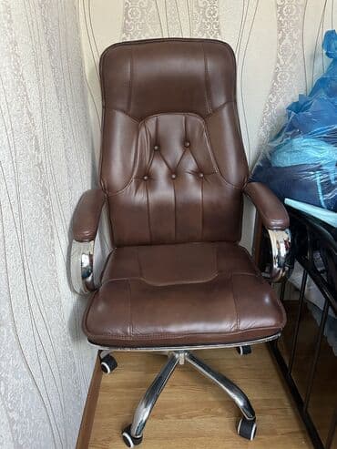 Salam ofiscun mudur stoludu islenmeyib alinib qalib. Salafanı lalafo.az -da Salam ofiscun mudur stoludu islenmeyib alinib qalib. Salafanı