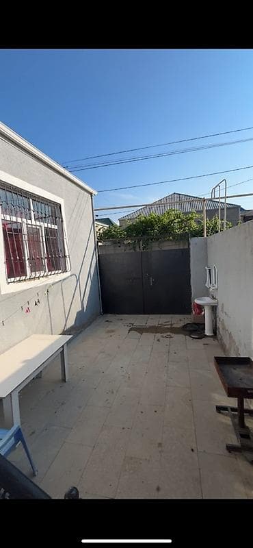 basavik satisi: 2 otaqlı həyət evi - Plan: koridorlu giriş, geniş qonaq otağı, yataq — 2