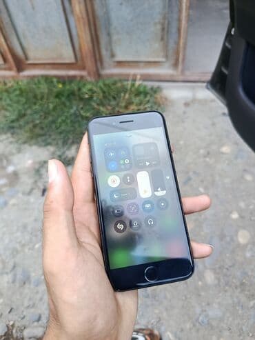 флешка на телефон fly: IPhone SE 2022, 128 GB, Qara, Barmaq izi — 3