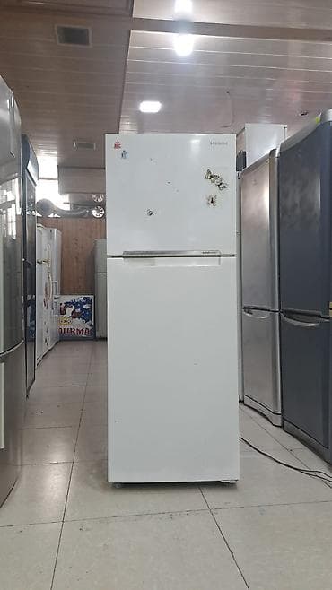 kiçik soyuducular: 2 qapılı Samsung Soyuducu Satılır, rəng - Ağ, Təkərli — 2