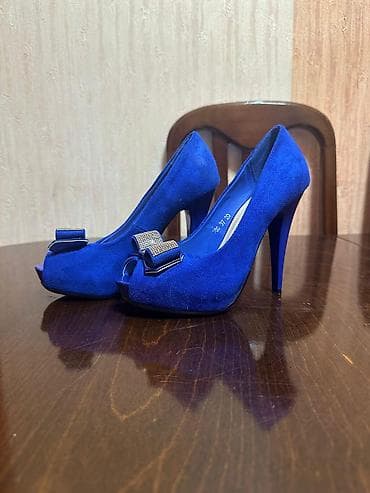 ayaggabı: Mavi rəngli qadın klassik tuflilər - Model: Açıq burunlu, stiletto — 3