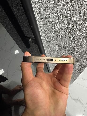 ipone 16: IPhone 16 Pro, 128 GB, Qızılı, Face ID — 4