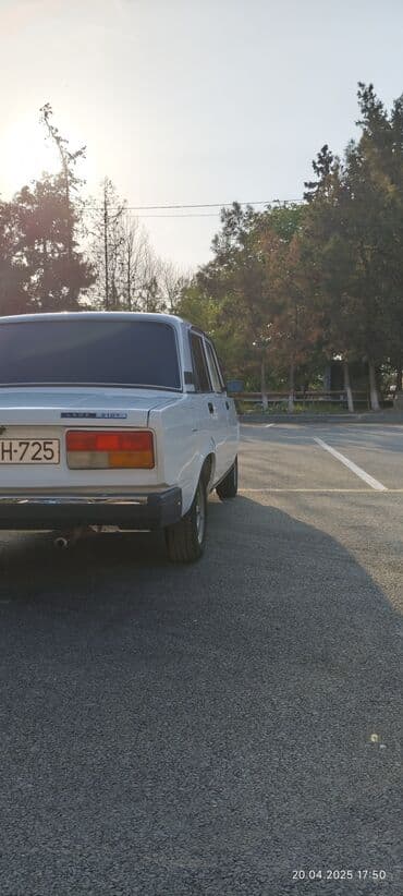 radiator barmaqlığı 07: VAZ (LADA) 2107: 1.6 l | 2010 il 2500000 km Sedan — 4