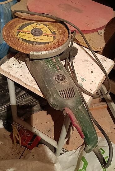 Mexaniki əl alətləri: DWT WS-230 TT bucaqslı daşkəsmə (bolqar) satılır. Texniki — 5