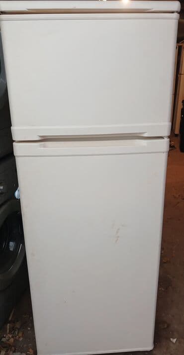 ucuz soyuducu: İki qapılı soyuducu - Üst qapı – dondurucu bölmə, alt qapı – soyuducu — 1