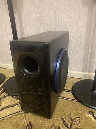 musqi merkezi: Samsung ev kinoteatrı akustik sistemi Komplekt: - 4 ədəd hündür — 4