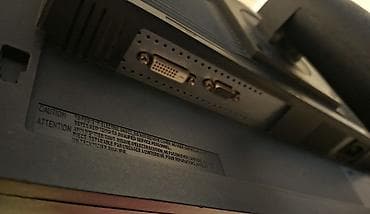 samsung s22 ekran: Samsung S22E450 LCD monitor - Ekran: 22 düym, 16:10 nisbət (təxmini — 2