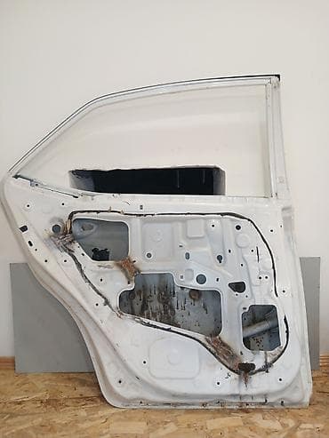 gence opel ehtiyat hisseleri: Toyota Corolla 2014 arxa qapi — 2