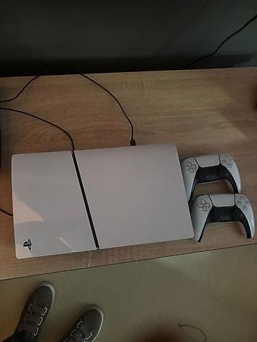 televizor platası: PlayStation 5 (ağ rəng) oyun konsolu seti Xüsusiyyətlər: - Model — 1