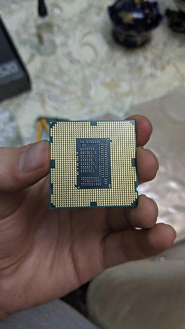kreditle telefon: Prosessor Intel Core i7 İ7 3770, 3-4 GHz, 4 nüvə, İşlənmiş — 2