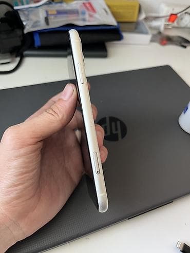 smart tv ikinci el: IPhone 11, Ağ, Face ID — 3