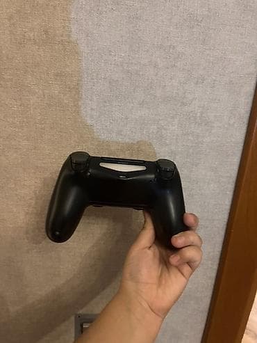 Sony DualShock 4 simsiz oyun pultu – PlayStation 4 üçün orijinal