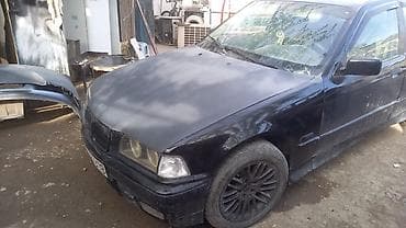 bmw 320 1995: BMW 318: 1.8 l | 1993 il Sedan — 2