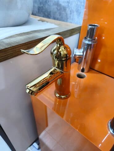 Qızılı rəngli lavabo qarışdırıcısı (kran) - Tək dəlikli lalafo.az -da Qızılı rəngli lavabo qarışdırıcısı (kran) - Tək dəlikli