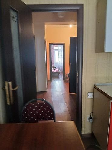 saatliq kiraye evler ucuz: 1 NEFER OTAQ YOLDASI XANIM AXTARILIR KOMUNAL DAXIL 150 AZN 2 otaqlı — 10