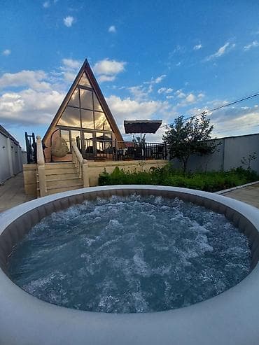 290 kv. m, 3 otaqlı, Kombi, Qaz, İşıq — 1