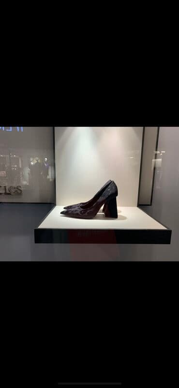 tangetka ayaqqabi modelleri: Tuflilər, Ölçü: 38.5, rəng - Qara, İşlənmiş — 1