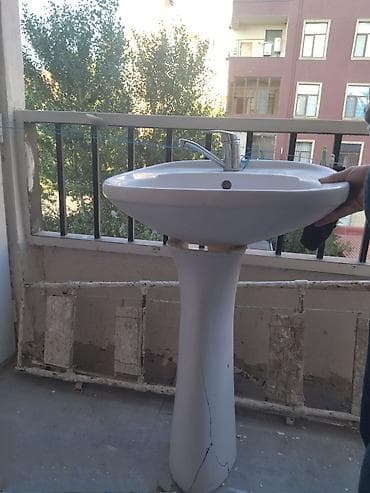 tula: Ayaqli tulpan satilir. ayaginda çat var. ustunde kran verilir. islek — 1