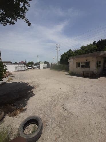 Bağ evləri: Avtoservi̇s üçun 4 ədəd həyətyani sahəsi olan bokslar icarəyə verilir — 4