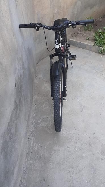 velosiped idman: Giern brendli dağ velosipedi

26 lıq — 2