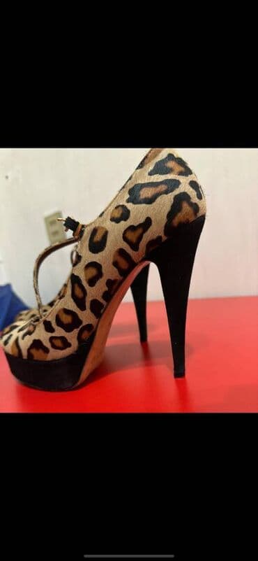 женские толстовки на молниями: Туфли, Размер: 39, Б/у — 2