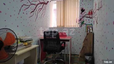 qaracuxurda ev: 240 kv. m, 4 otaqlı — 4