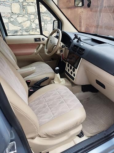 cin ehtiyat hisseleri: Ford Tourneo Connect: 1.8 l | 2007 il 30000 km Van/Minivan — 10