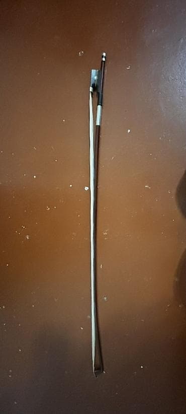 Skripkalar: Skripka dəsti - Ölçü: uşaq/şagird ölçüsü (təxminən 3/4– - Korpus — 2