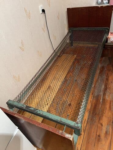 Təknəfərlik çarpayı, Bazasız, Matrassız, Siyirməsiz