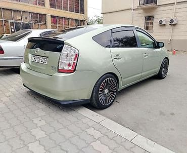 arxa most: Toyota Prius (2-ci nəsil) hibrid hetçbek - Hibrid sistem: benzin — 4