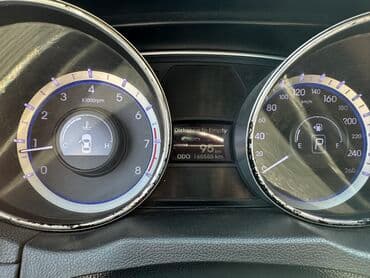 c klass mersedes: Hyundai Sonata: 2.4 l | 2010 il Sedan — 7