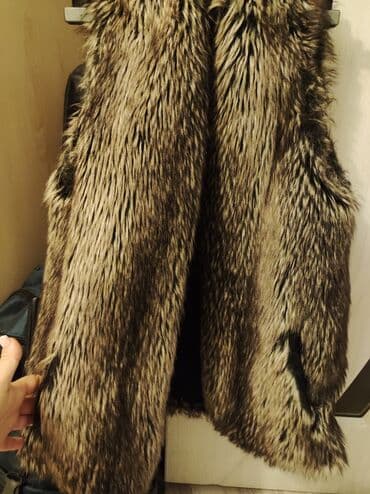 Zara jilet iki tərəfli
S- m razmer
Zara жилет, двусторонняя