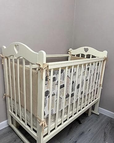 2 mərtəbəli carpayılar: Oğlan və qız üçün, Dördbucaq, Beşik, Dəst ilə, Matras ilə, Yellənmə mexanizmsiz — 1