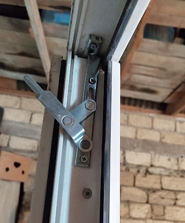dəmir seyf qapi: PVC qapı,profil Enderpen 62mm.İki laylı qapı.Yenidir.Hündürlük-220sm — 4