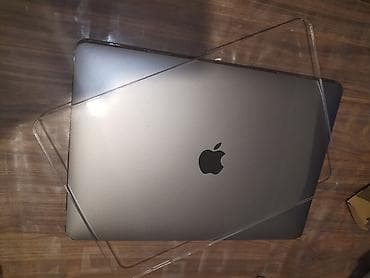 iphone8 plas: Şəffaf qoruyucu korpus – MacBook Air M2 2022 A2681 üçün İstifadə — 6