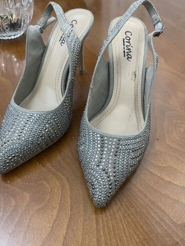 женские босоножки на широкую ногу: Размер: 39, цвет - Серебристый, Б/у — 4