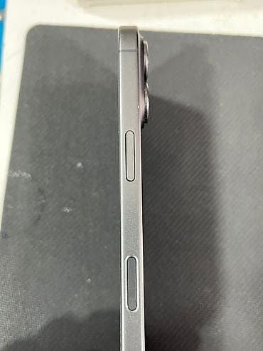 iphone 11 en ucuz: IPhone 17, 128 GB, Space Gray, Simsiz şarj — 4
