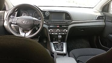 lapet satisi: Hyundai Elantra: 2 l | 2020 il Sedan — 4