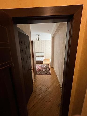bineqedi ev: Ev 20yanvar metronun 3dəyqəlik məsafəsində yerləşir otaq yoldaşı — 8