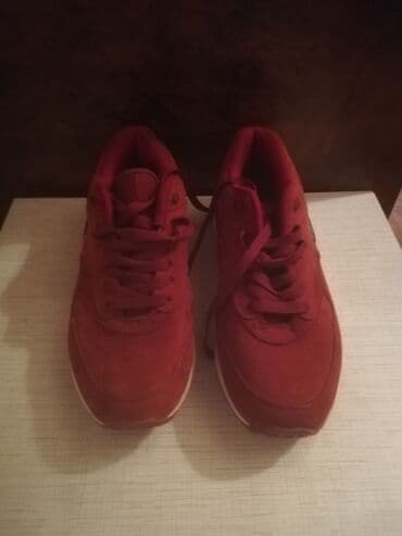 fitnes üçün qadın krosovkaları: Qadın ayaqqabıları 2 ci əl. Çox az istifadə olunub. Təzə kimi. Bir — 8