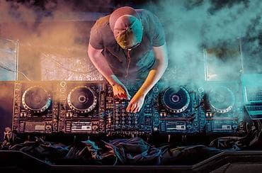 atv plus ustasi: Professional DJ xidməti – klub, toy, nişan, korporativ, festival və — 1