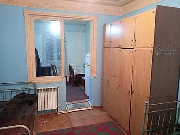 Menzil ecemi metrosuna 2 deqiqelik mesafede yerlesir. 1 otaqdan 2 — 1