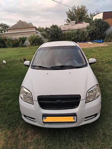 santa fe 2008: Chevrolet Aveo: 1.4 l | 2010 il 263000 km Sedan — 9