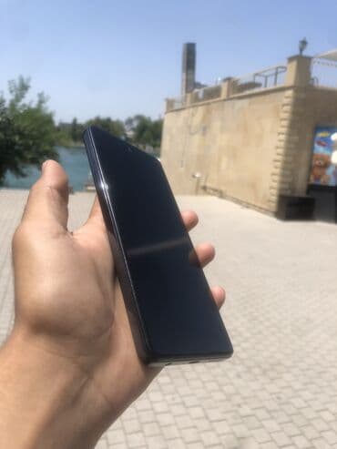 macbook pro baku: Tecno Camon 20 Pro, 256 ГБ — 5