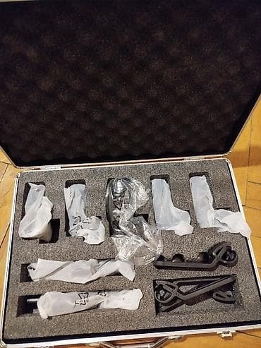 qramafon valı: SHURE brendli mikrofon dəsti üçün daşıma çamadanı və aksesuarları - — 2