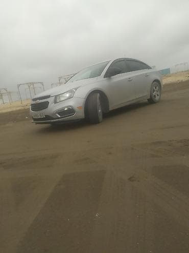 Chevrolet: Chevrolet Cruze: 1.4 l | 2015 il 164000 km Sedan — 3