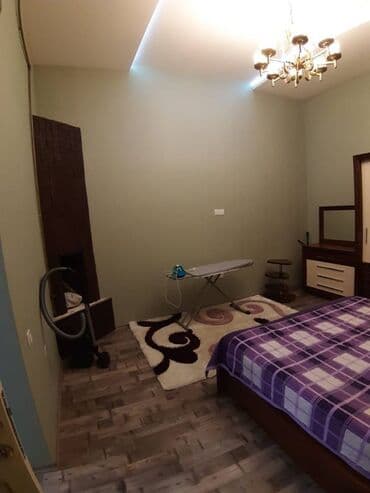 аренда квартир в баку без посредников: Nizami metrosunun yaxınlığında Ag çiçəyimə yaxın 3 mertebeli binanın — 2