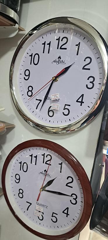 3d saat: Divar saatları, Saniyə əqrəbi — 3